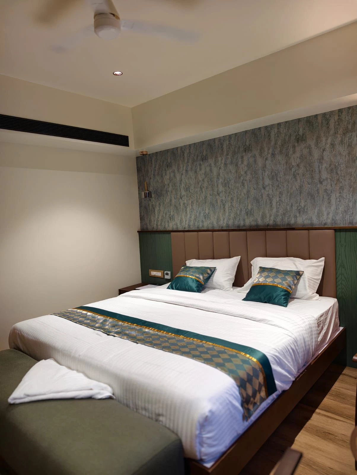 Luxury Room